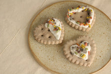 Load image into Gallery viewer, Sprinkle Cookie [Freeze Dried]
