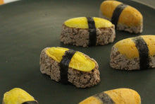 Load image into Gallery viewer, Nom Nom Nigiri  [Freeze Dried]
